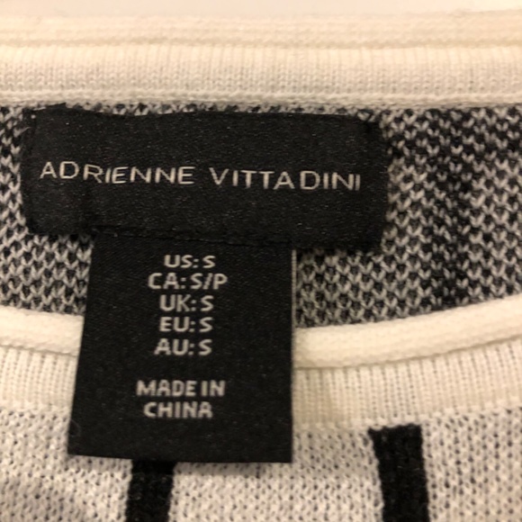 Adrienne Vittadini Checked Sweater vest - Picture 2 of 3